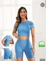 Prenda en Celeste