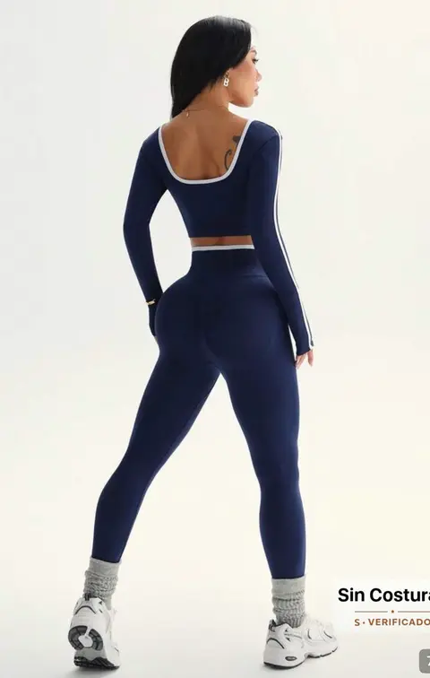 Conjunto deportivo 2 piezas leggings largos · Azul